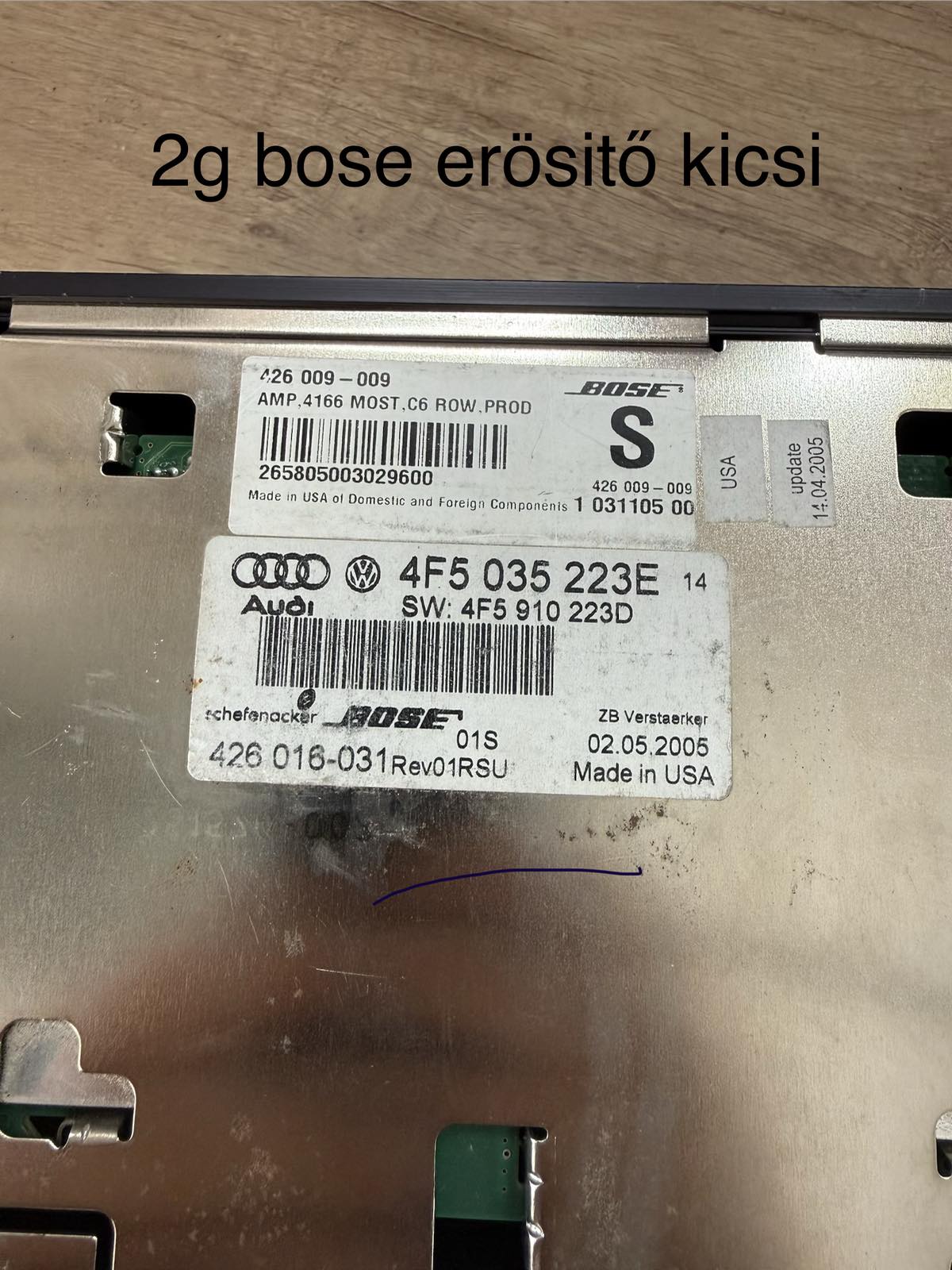 MMI 2G Bose erősítő